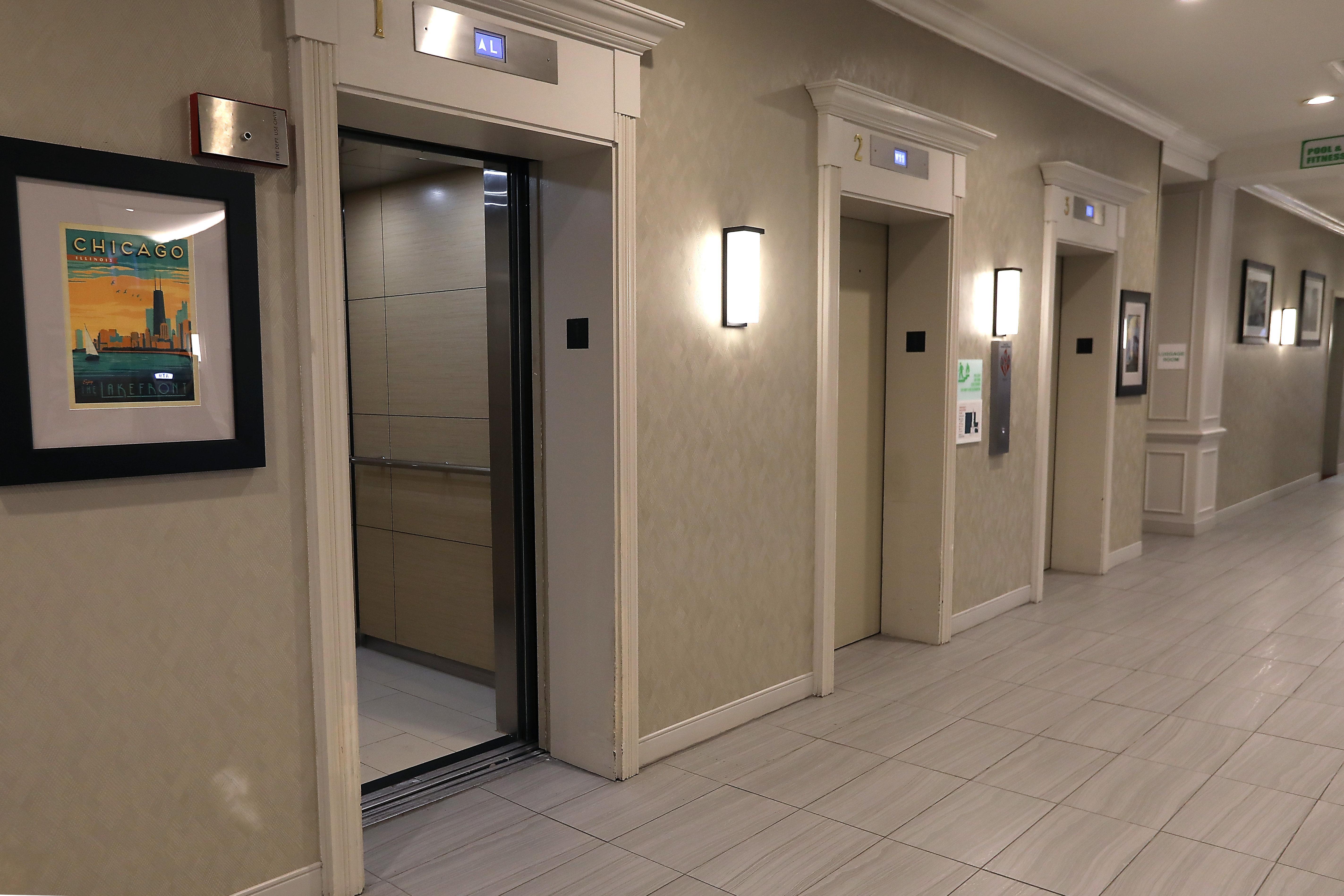 Holiday Inn O'Hare Area By Ihg Rosemont Extérieur photo